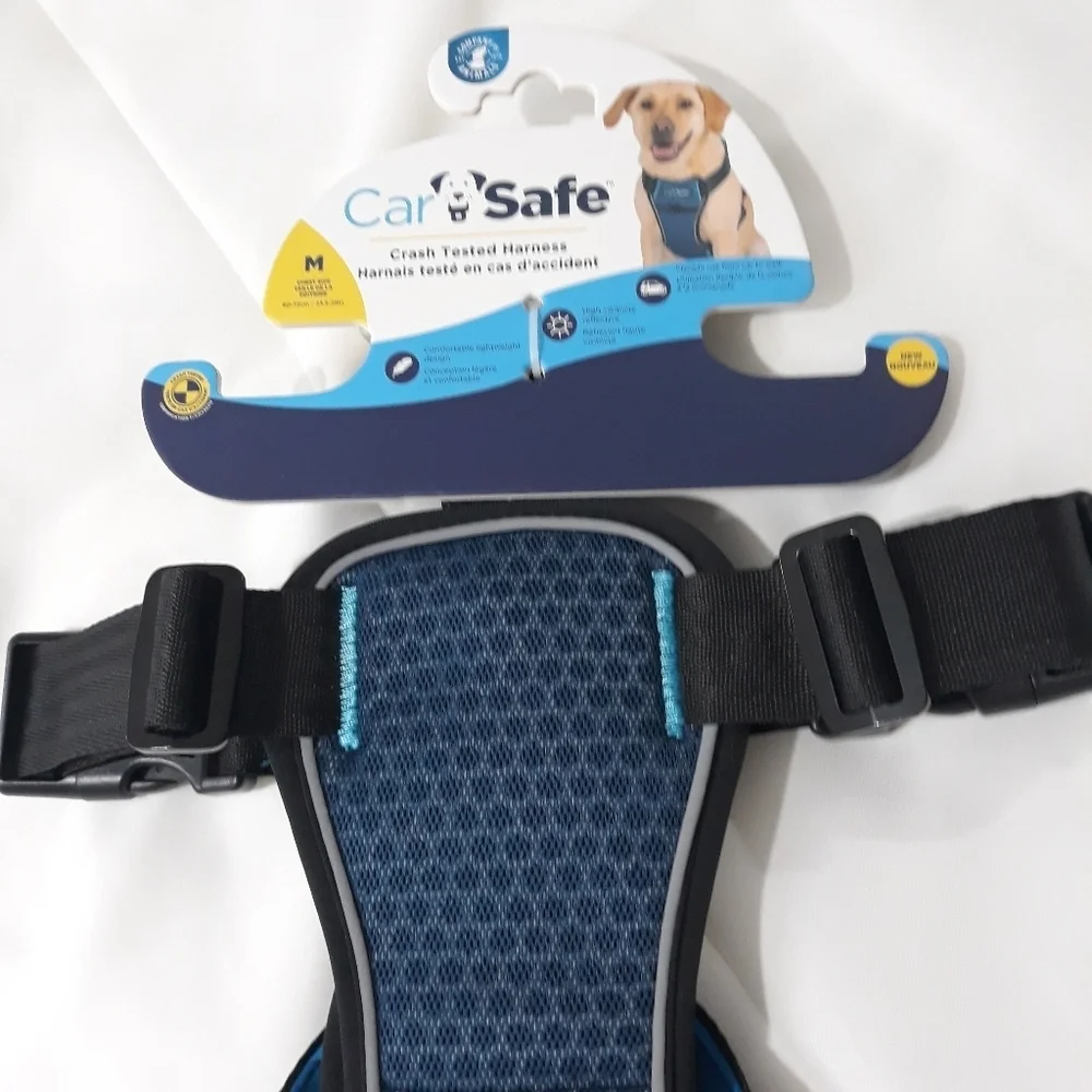 CarSafe Blue and Black Dog Harness New With Tag Size Medium Lightweight